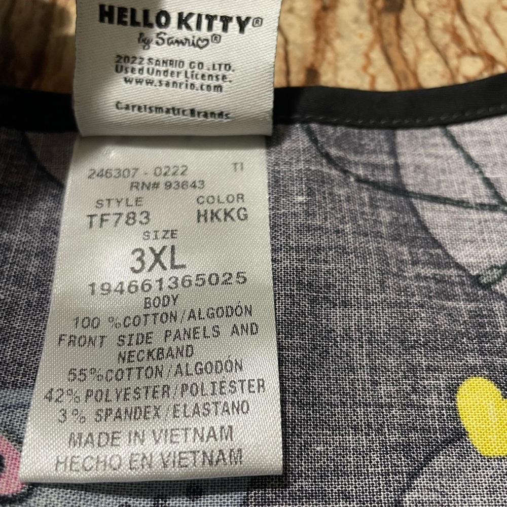 Hello Kitty - Picture 4 of 10